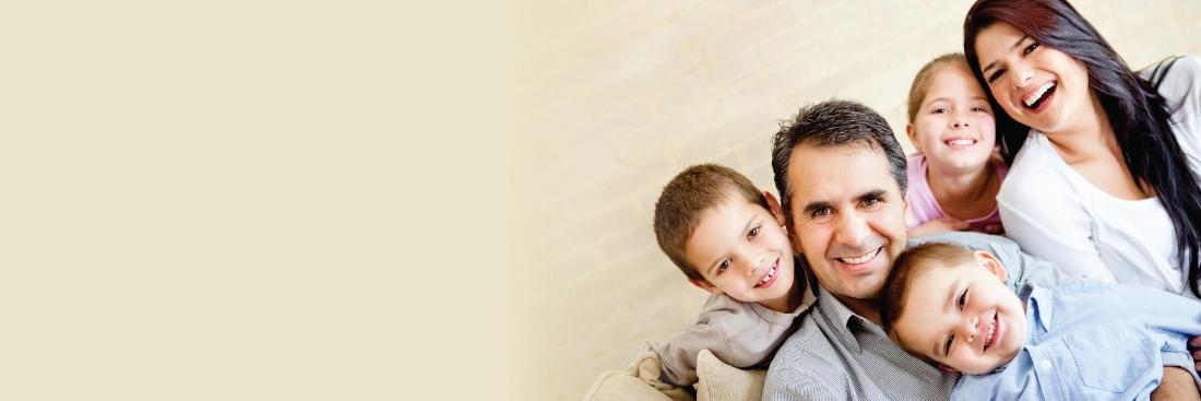 smiling family | Dentist Pascoe Vale VIC